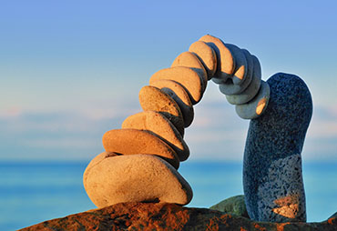 consulta-psicologia-y-terapia-gestalt-piedras-en-equilibrio-horizontal